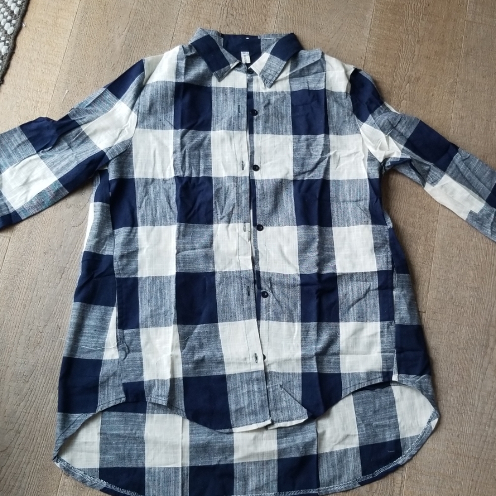 Linen button down top